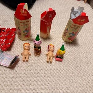 Sonny Angel Santa’s little helpers and Snack Series authentic lot